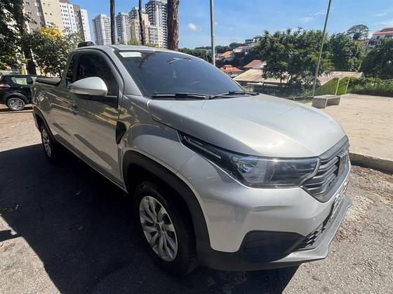FIAT STRADA 1.3 FIREFLY FLEX FREEDOM CS MANUAL